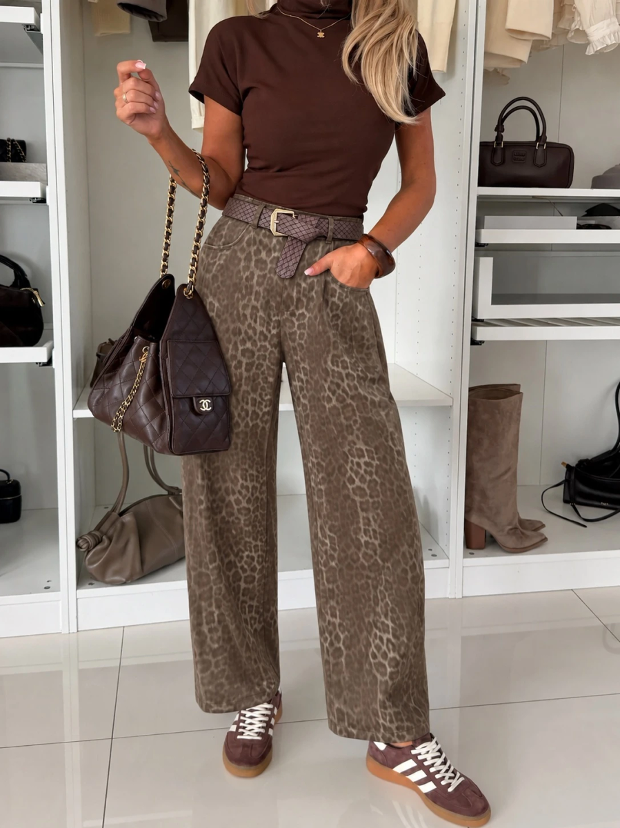 Pantalon en similicuir léopard avec ceinture et poches taille élastique