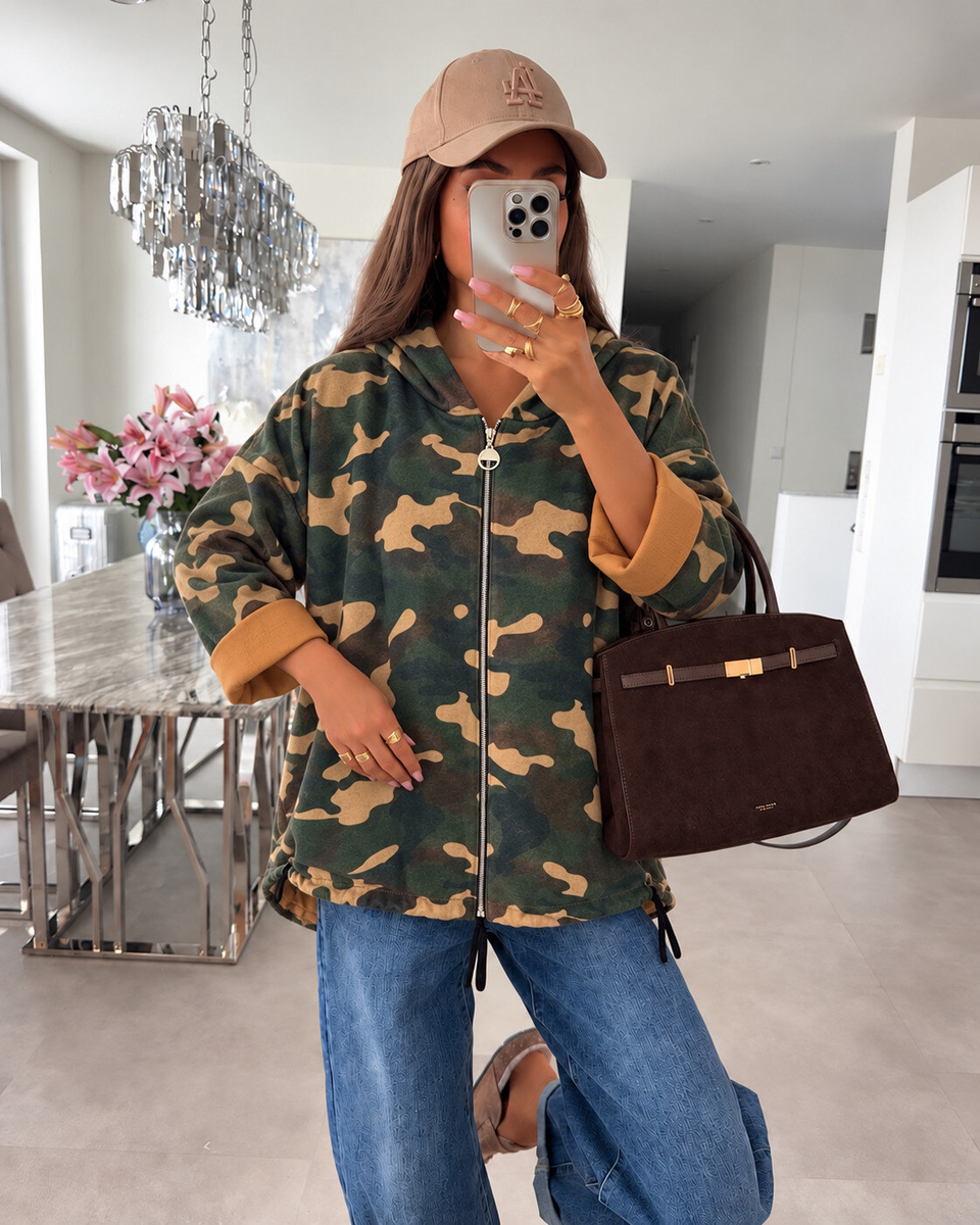 Gilet à capuche zippe imprimé camouflage en suédine