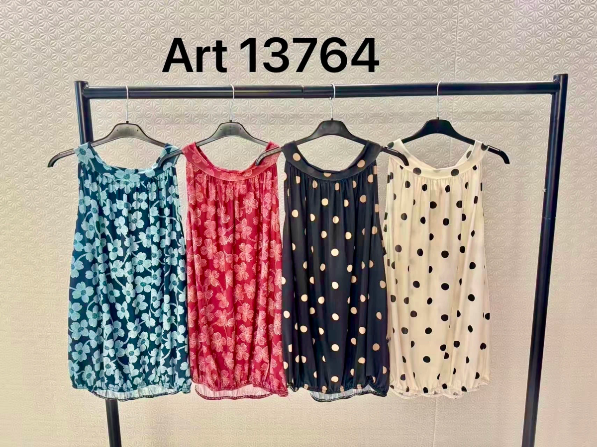Fluid zigzag print top multicolor 3