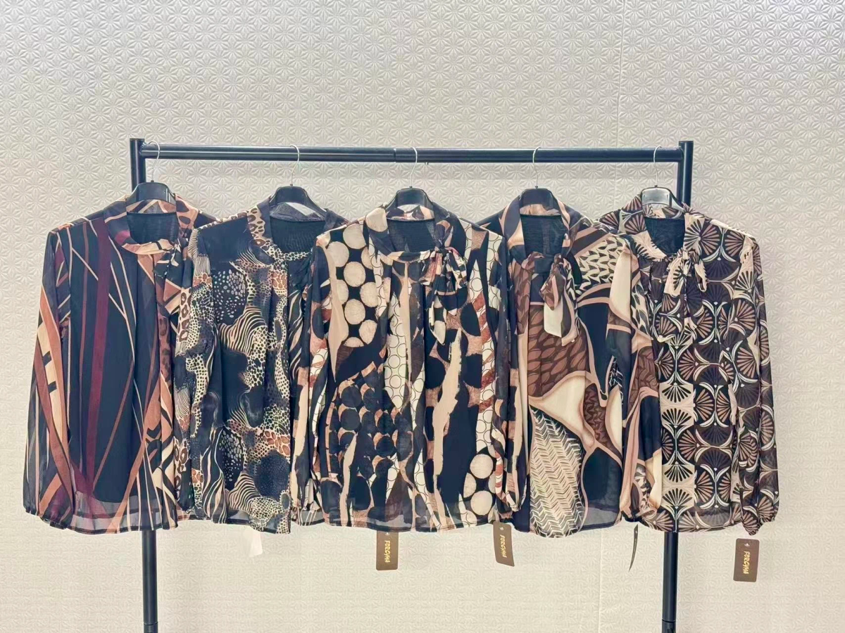 Blouse imprimée à col noué doublure viscose 2