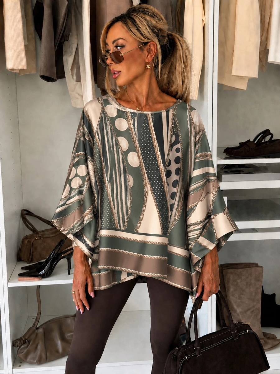 Blouse satinée oversize à imprimé foulard chaînes et pois