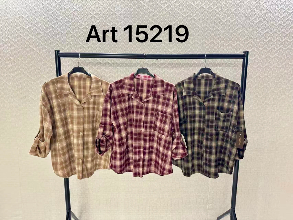 Chemise à carreaux poches avant manches retroussables 2