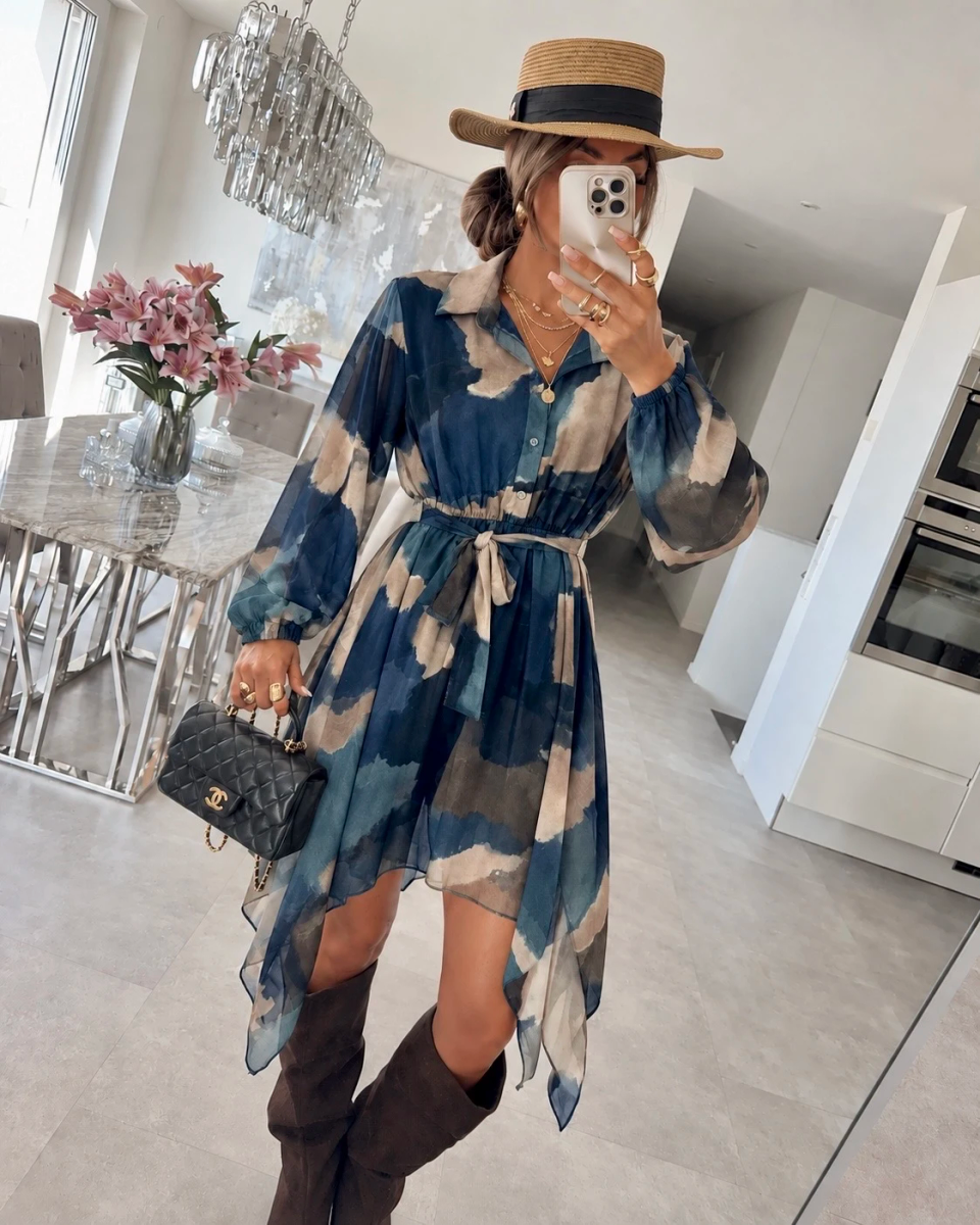 Robe chemise imprimée asymétrique avec ceinture