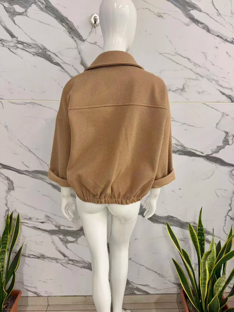 Textured oversized cropped jacket 4