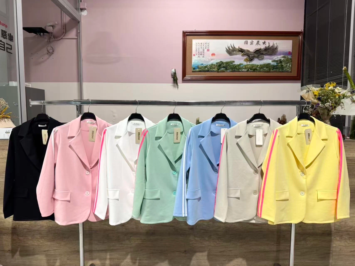 Oversized blazer jacket with bands 2