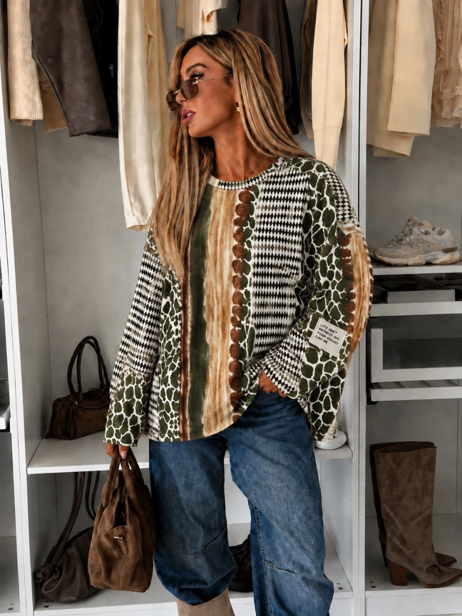 Pull oversize imprimé patchwork à manches longues