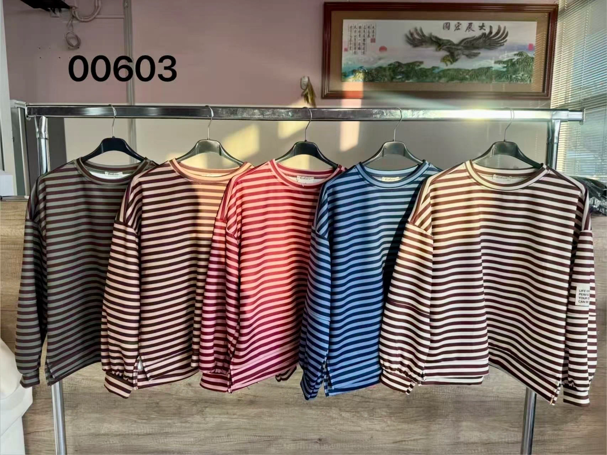 Oversized blouse with stripes and “life isn’t perfect” patch 2