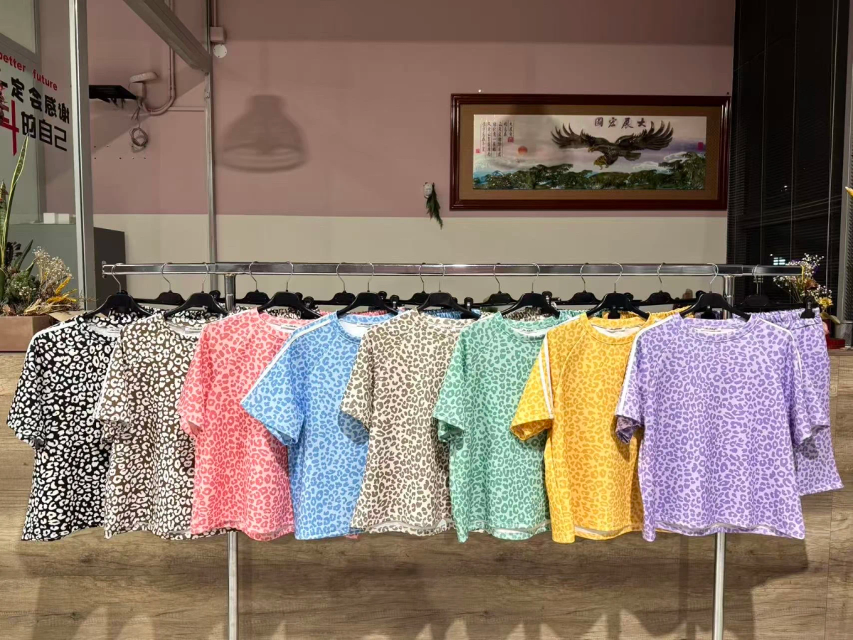 Ensemble short à bandes imprimé léopard 2