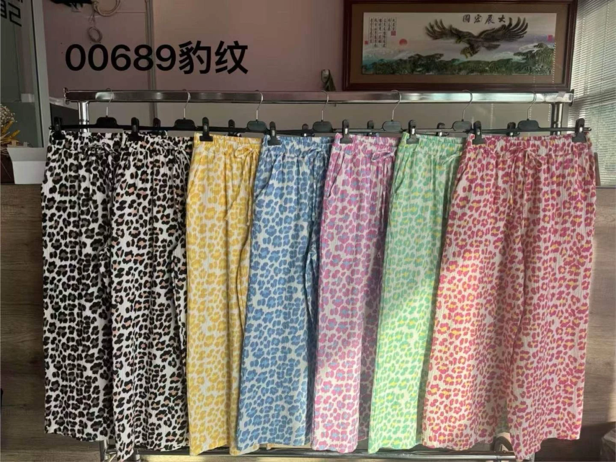Leopard print cotton gauze pants with elastic waist and drawstring 2