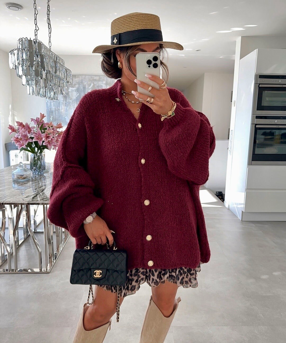 Gilet oversize laine en maille douce à manches ballon et boutons dorés