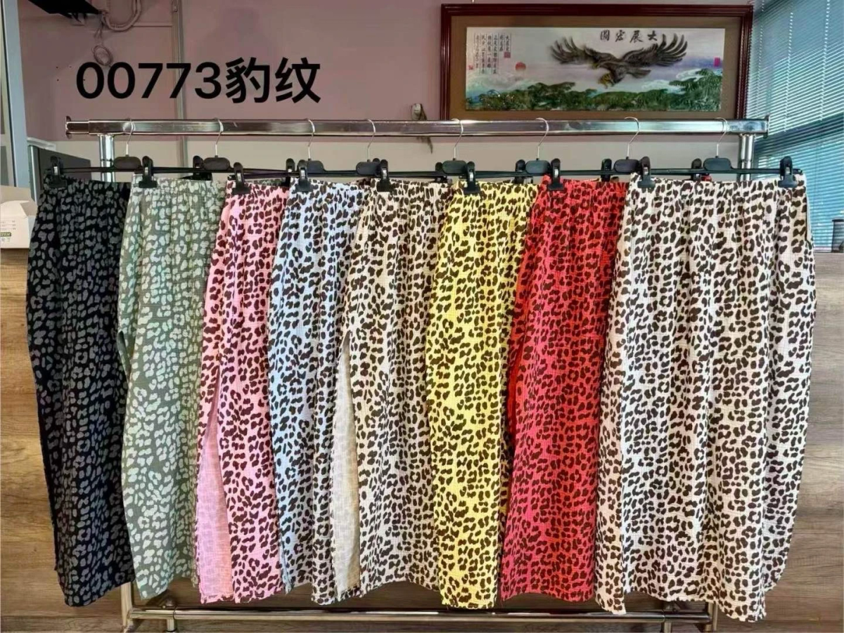 Leopard cotton gauze skirt with elastic waist slit 2