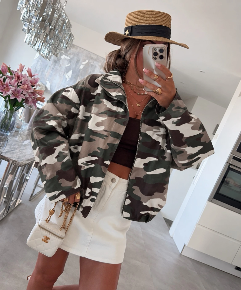 Veste zippée camouflage – Manches larges