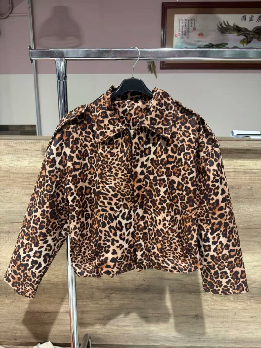 Veste aviateur suédine imprimé léopard 3