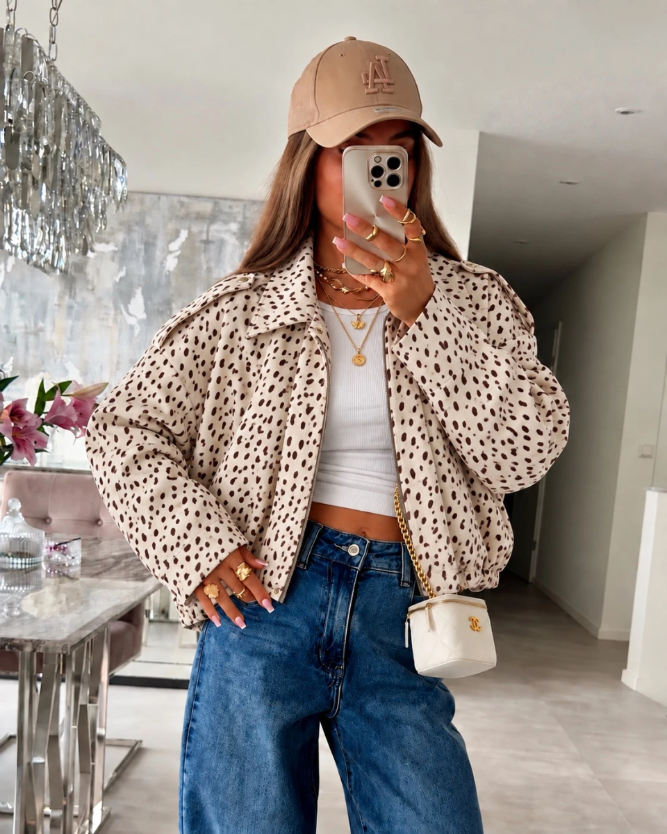 Veste bomber imprimée biche à col chemise et fermeture zippée