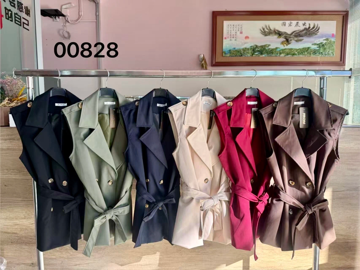 Veste trench sans manches ceinturée à boutons 2