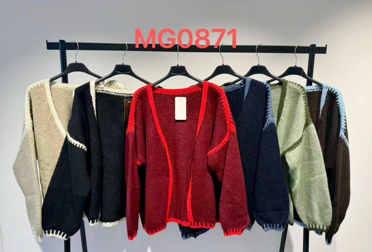 Oversized cardigan in soft knit with contrasting finishes 2