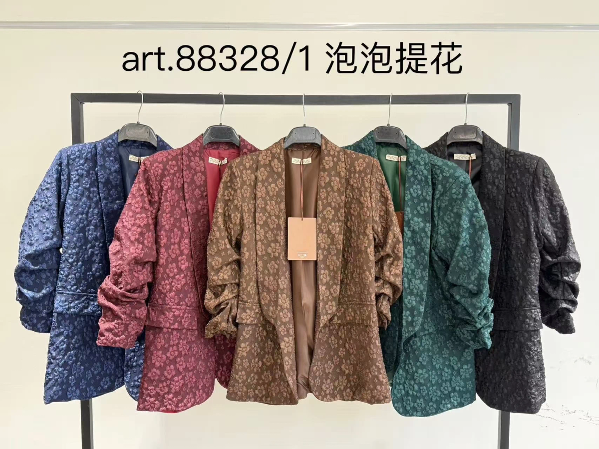 Floral jacquard blazer jacket with gathered sleeves 2