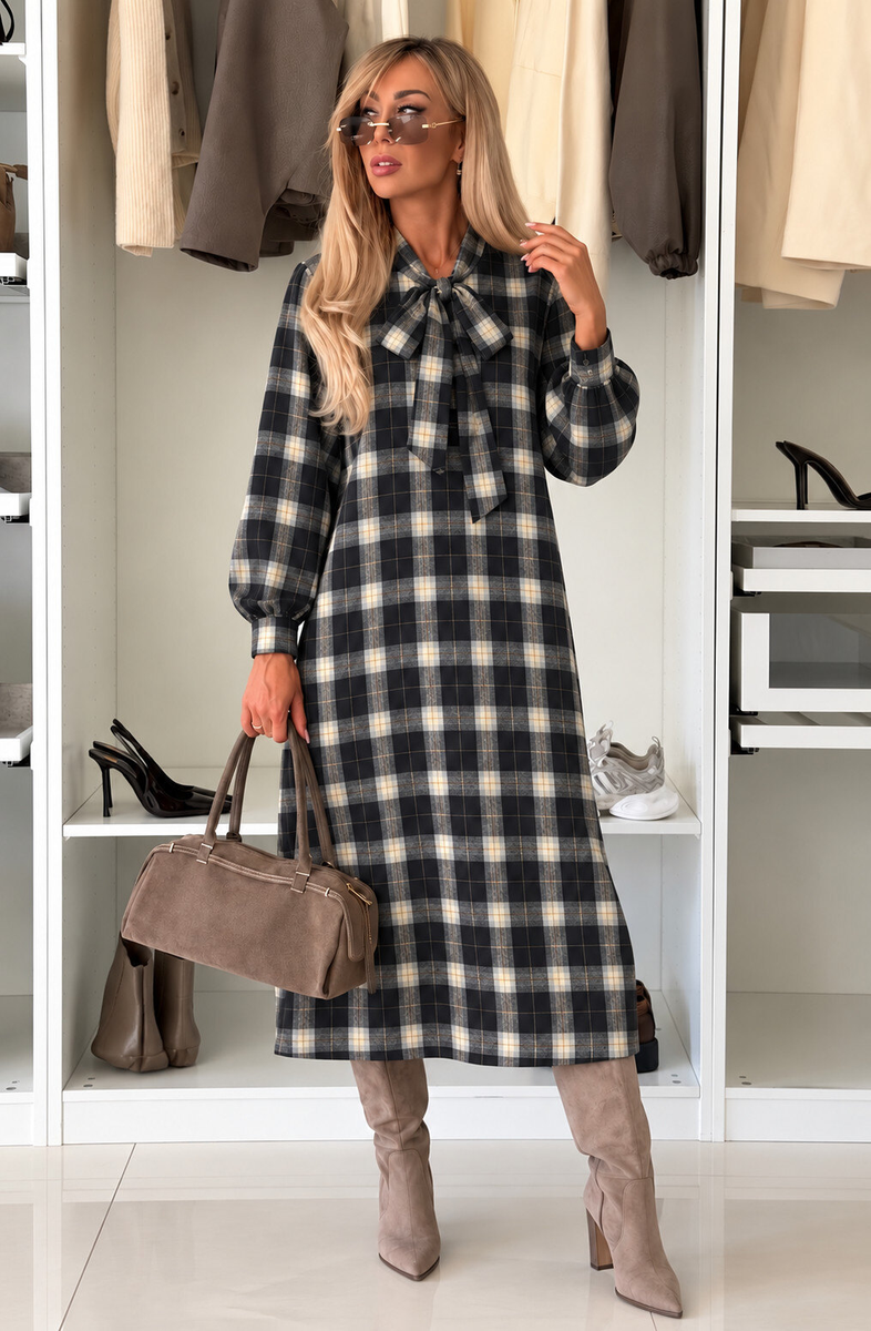 Robe longue effet flanelle à carreaux et col lavallière
