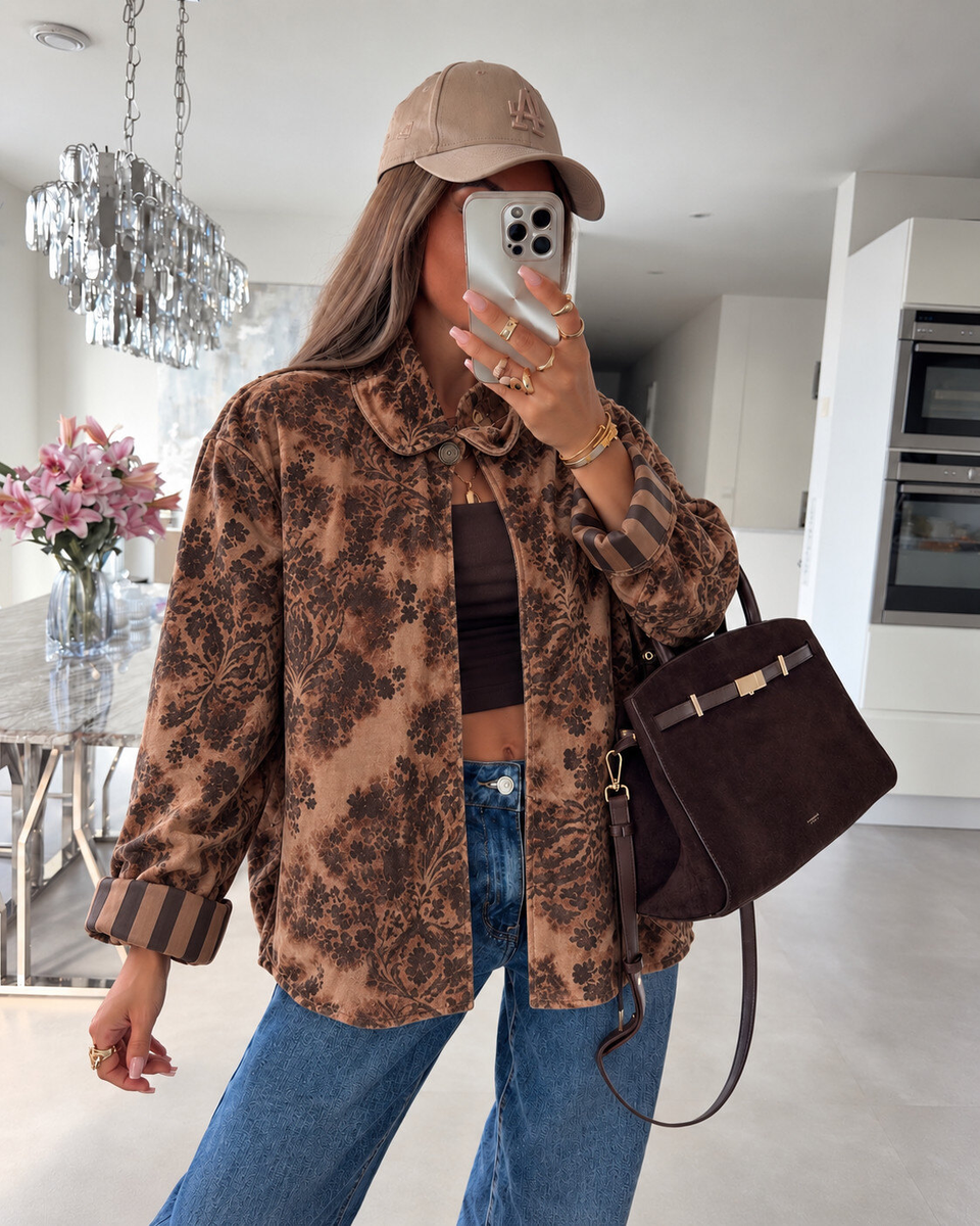 Veste en velours fleuries revers rayés
